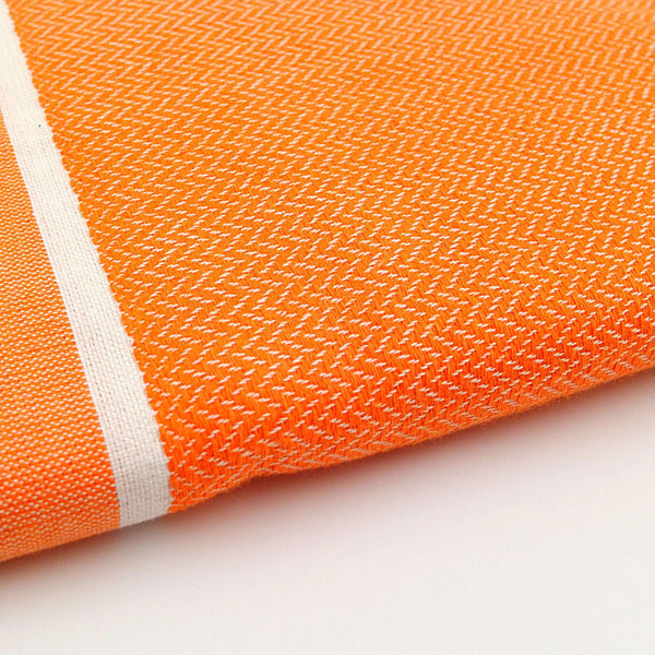 Fouta chevron couleur orange zoom - by foutas